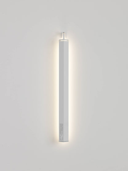 Светильник-карандаш Zafferano America с вертикальным настенным креплением