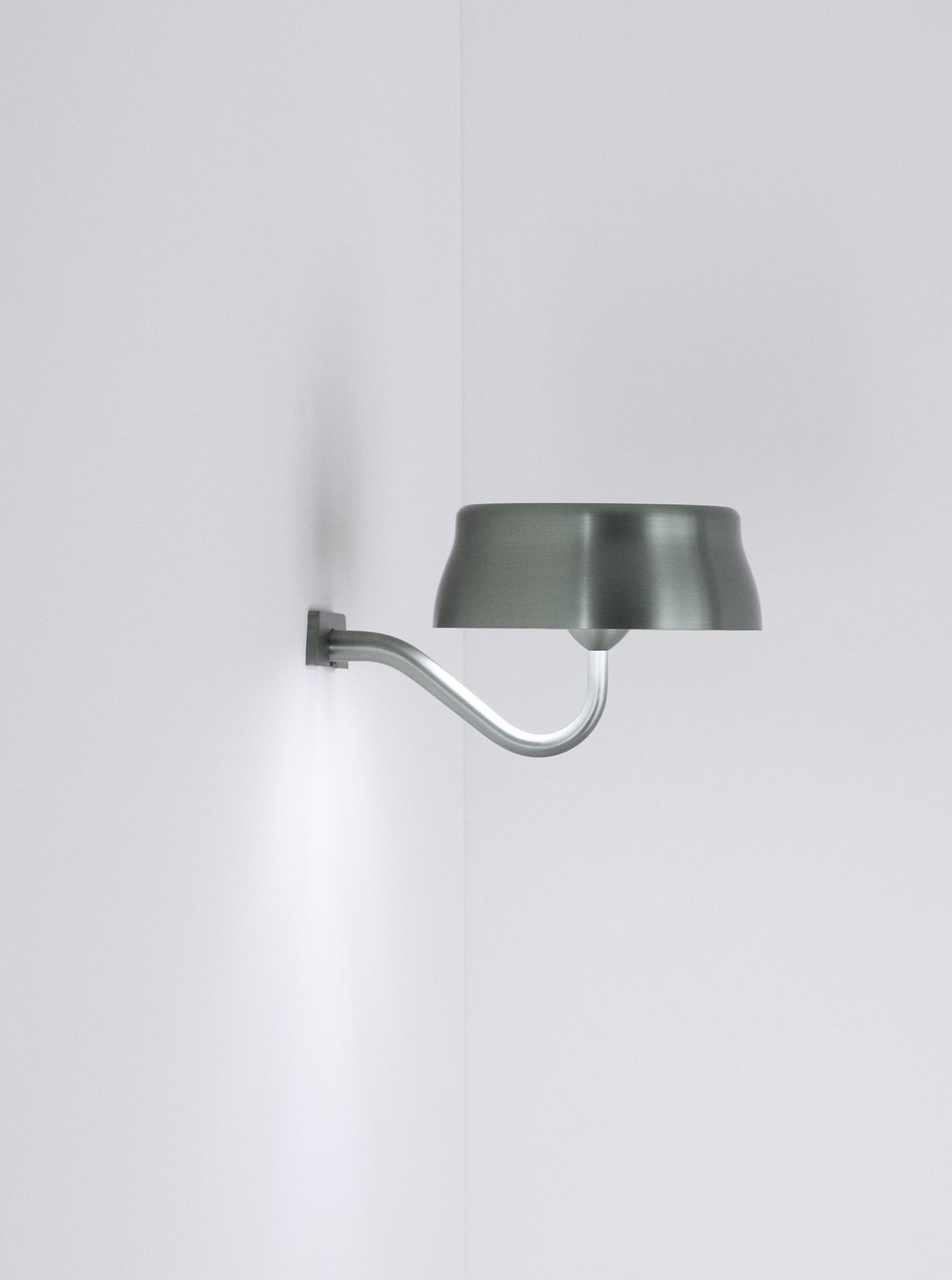 Zafferano America Sister Light Стена 